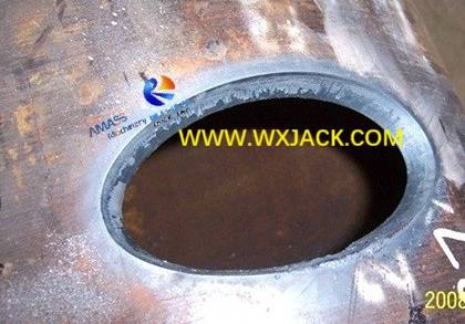 Fig3 5 or 7 Axis CNC Pipe Plasma Flame Cutting Machine 2