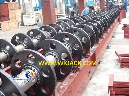 Fig10 Large CNC Pipe Cutting Machine 9 P1010031