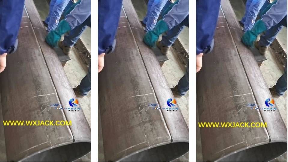 2 Longitudinal Back Seam Pipe Welding Machine 2.jpg