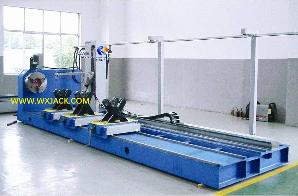 CNC-CP3-600/L 用于小管子的3轴数控相贯线切割机