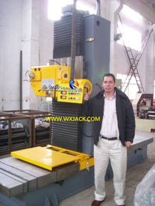 2011年，出口北非H型钢端面铣