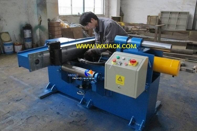 13 Steel BOX H Beam Horizontal Press Straightening Machine 2 IMG_1637