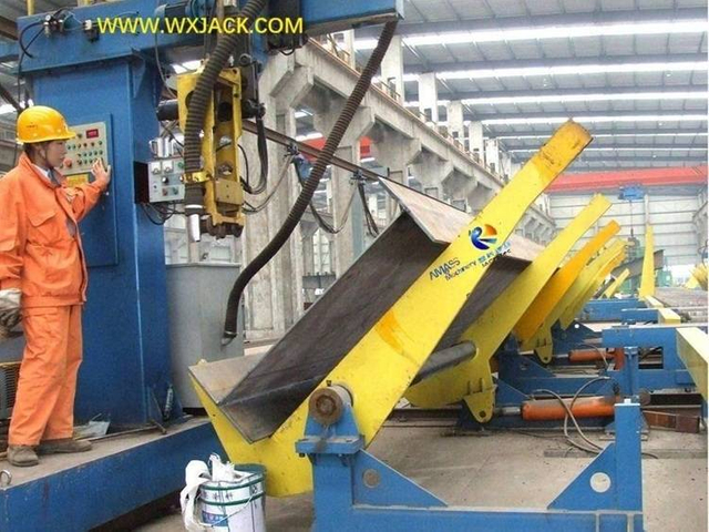 2 Stationary H Beam 60&deg; Overturning Rack Equipment 1 3