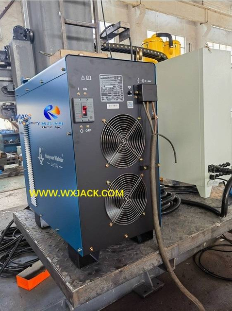 4 Column and Boom Welding Manipulator 20