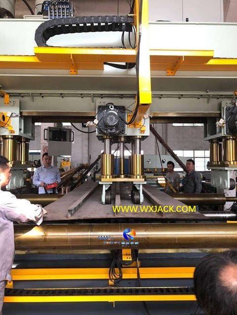 6 Stiffened Panel Straightening Machine 13
