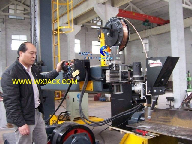 2 Column and Boom Welding Manipulator 51 100_9579