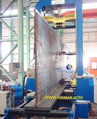 Fig4 I H Beam Assembly and Tack Welding Machine 16