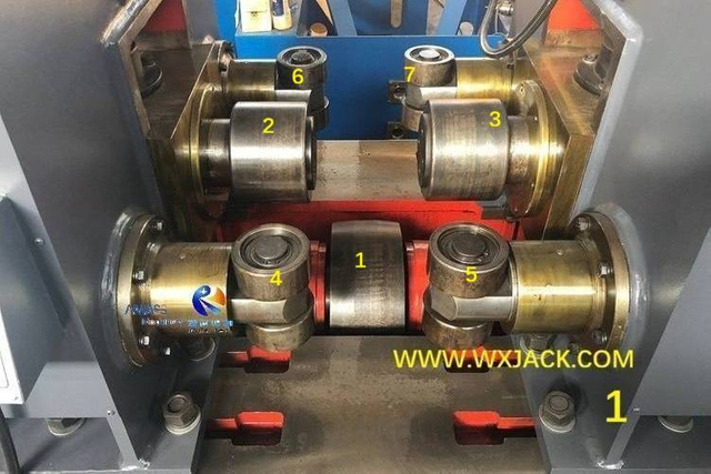 1 I H Beam Straightening Machine 14 IMG_0681