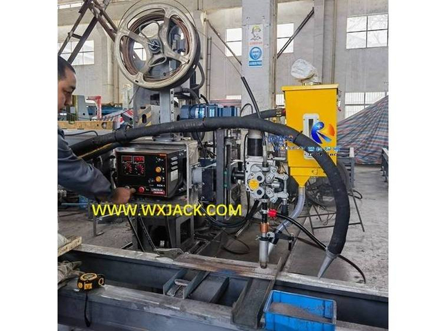 9 Column and Boom Welding Manipulator 1 _20241230182659