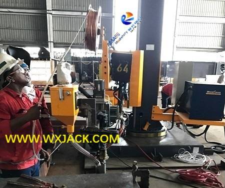 Column and Boom Welding Manipulator