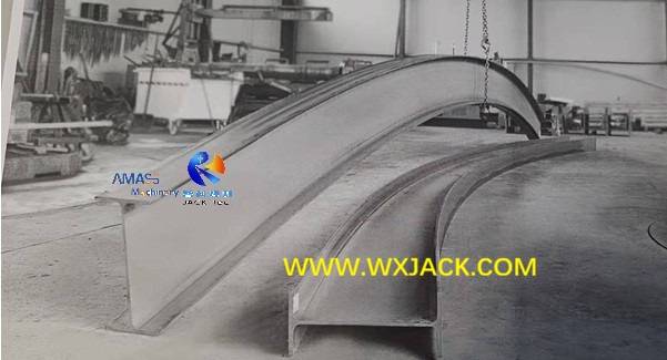 Fig1 Steel Structure BOX H Beam Horizontal Press Straightening Machine 1