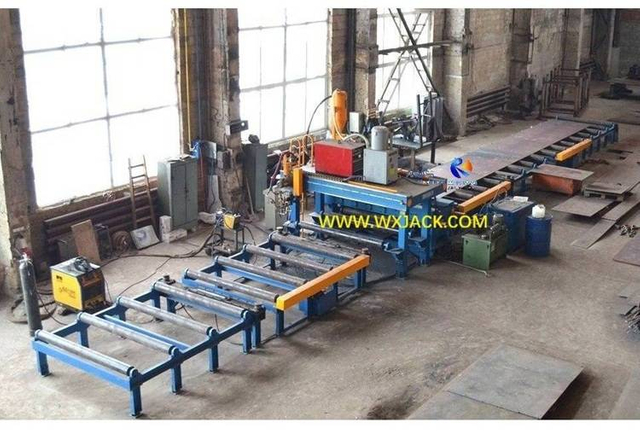 1 Steel Plate Butt Joint Welding Machine 1