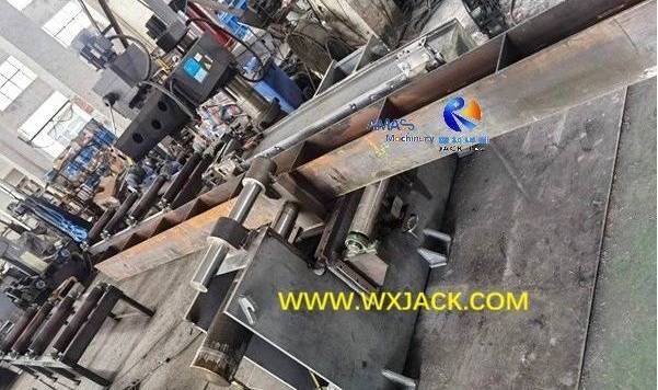 Fig2 Steel BOX H Beam Longitudinal Straightening Machine 32