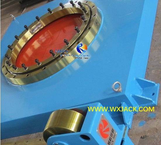 Fig3 Column and Boom Welding Manipulator 17 IMG_4960